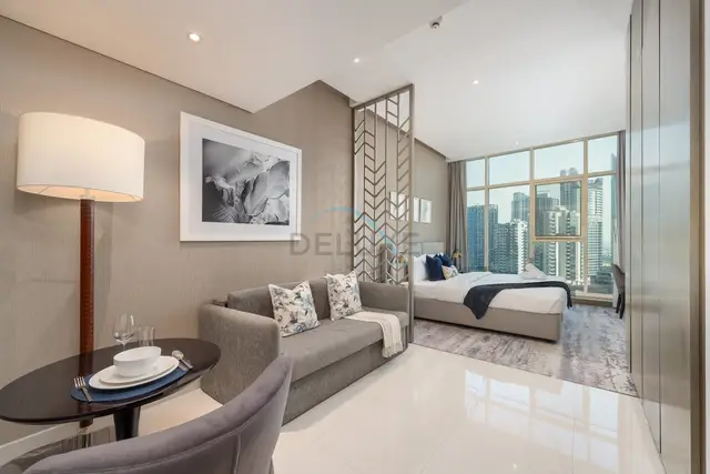Dubai Water Canal View, Minutes away from Burj Khalifa and Dubai Mall — Business Bay