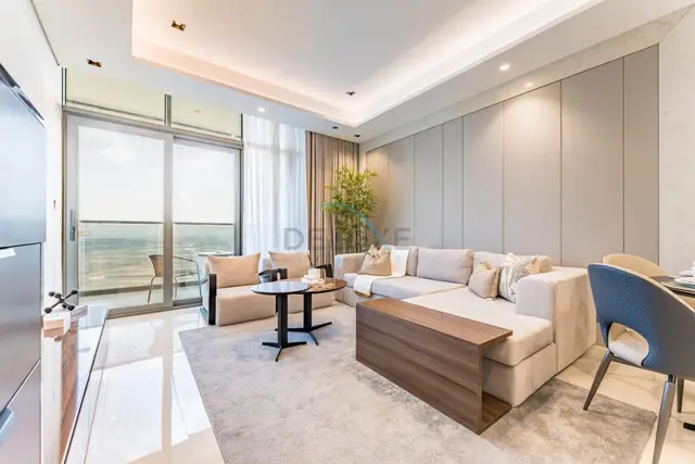 High-Floor 2-Bedroom with Vibrant Street Views and Effortless Drive — Business Bay